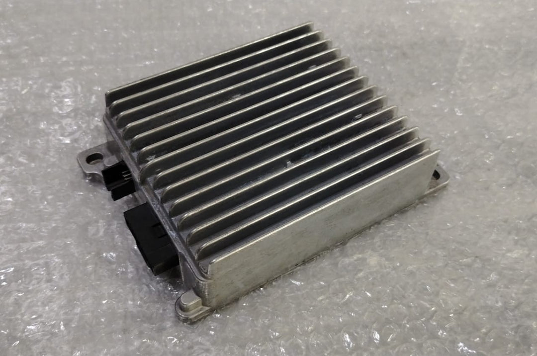 OEM BMW F11 F10 F12 F13 Battery Charger Module Battery Charge Modules 9240236