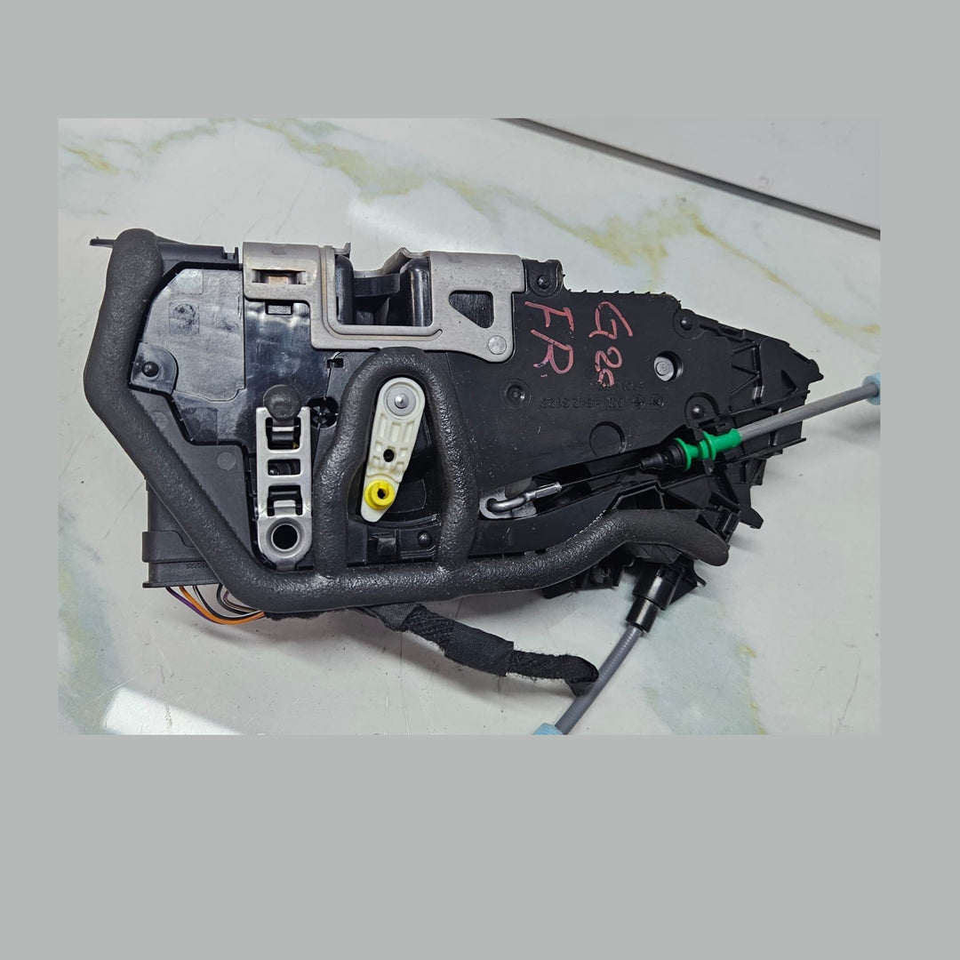BMW 3 G20 Front Right Door System Latch 5121 7445042 OEM