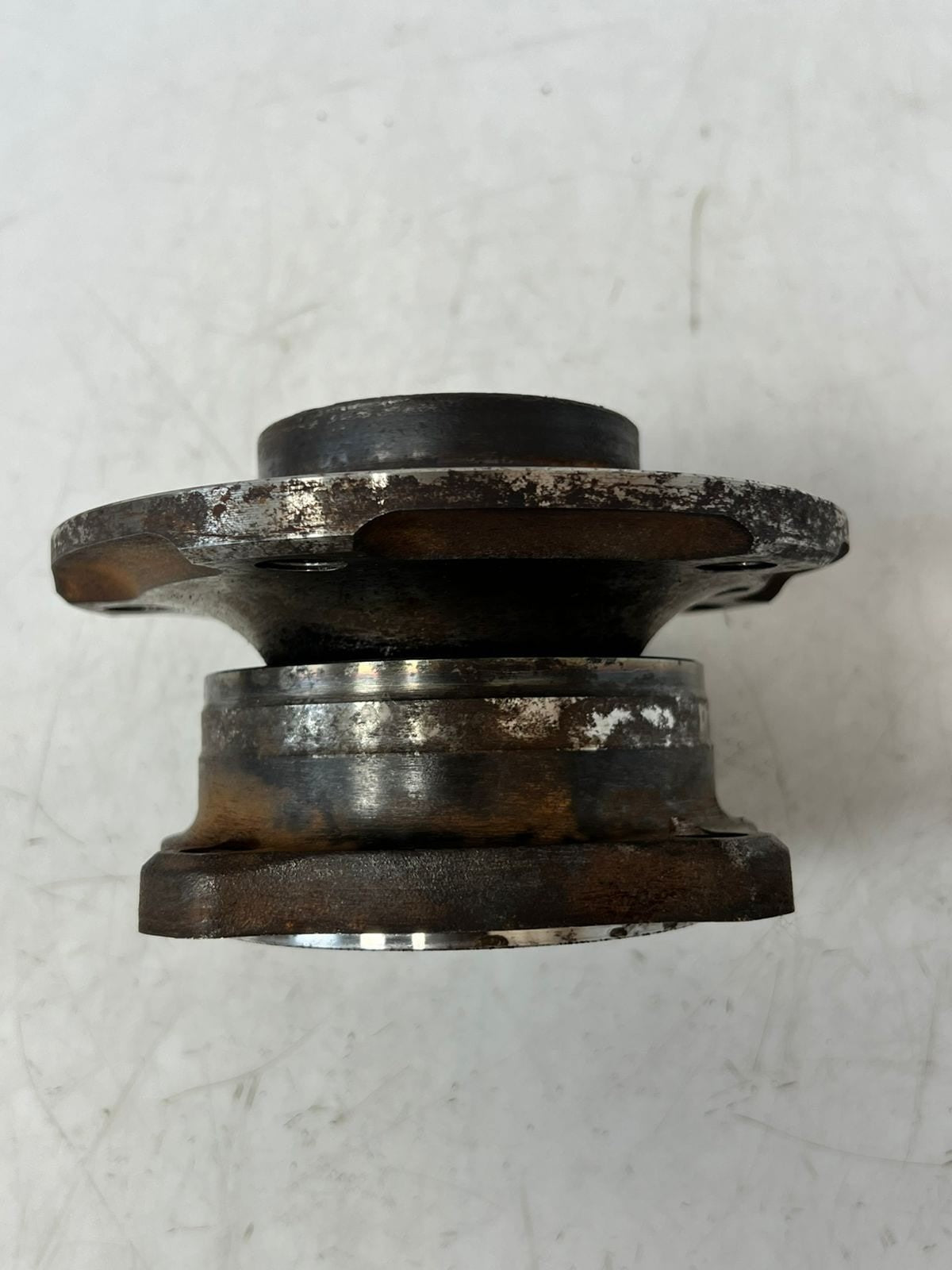 BMW F10 F11 5' F01 F02 F07 F06 7' Rear Wheel Hub Bearing Rear Axle 6777844 OEM