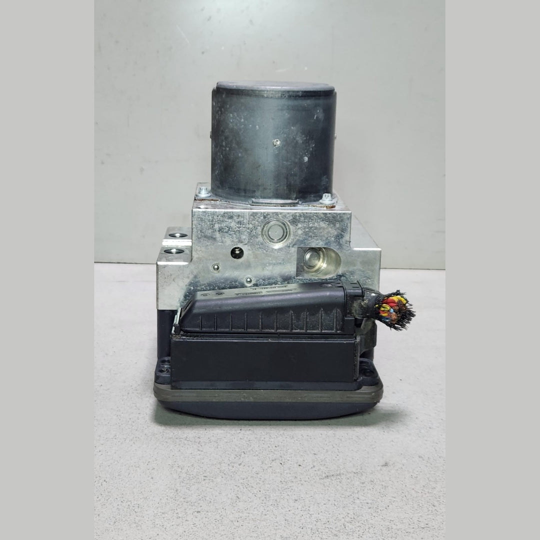 BMW Abs Brake Pump ASSEMBLY 4WD ACC 6798122 F01 F02 750LI 2008-2012