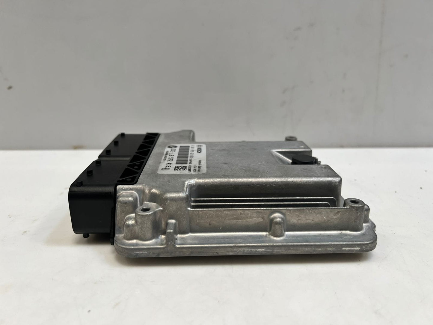 2012 BMW X3 F25 20DX N47N Engine Control Unit ONLY ECU DDE 8572418 OEM
