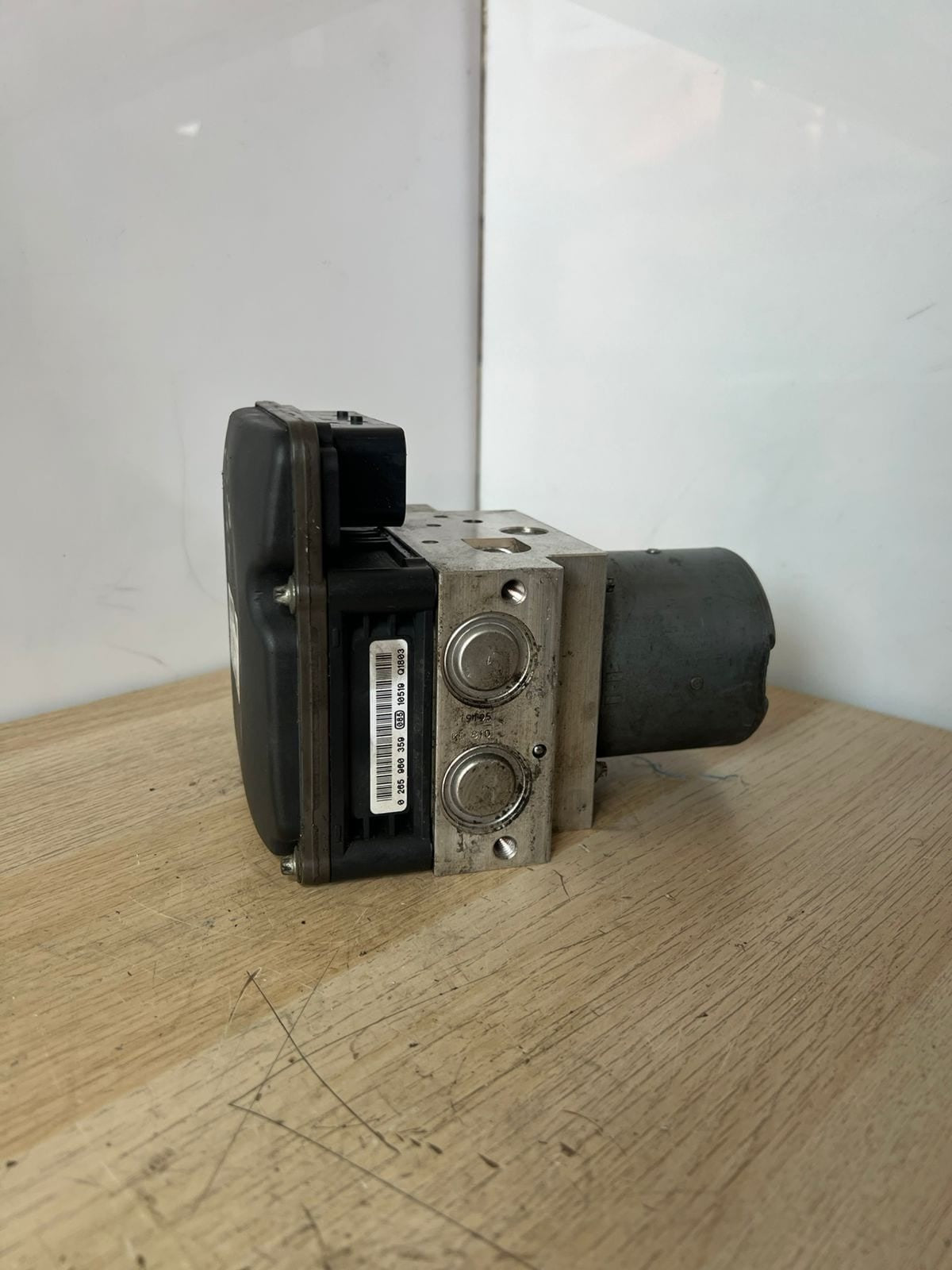 2007-2014 BMW X5 ABS Anti Lock Brake Pump Control Module 6798284