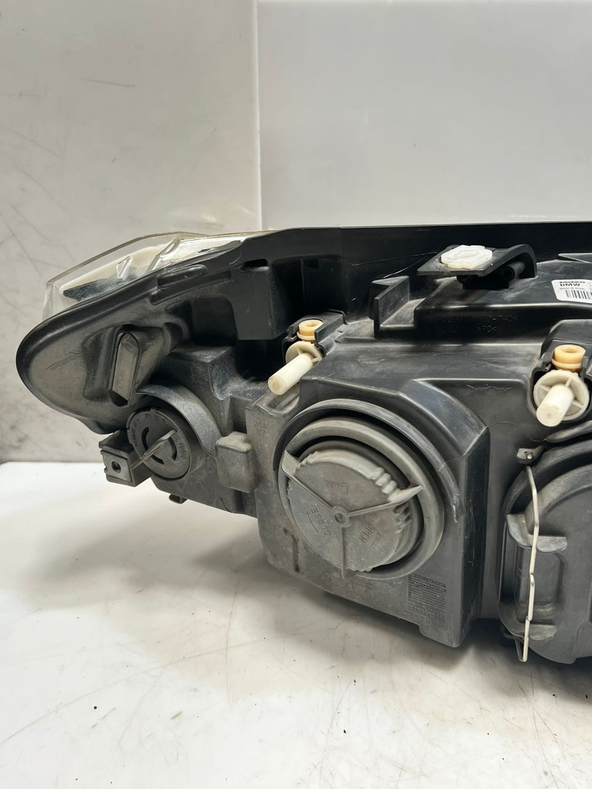 2010-2015 BMW X1 E84 LEFT PASSENGER FRONT Halogen Headlight 2990003 OEM