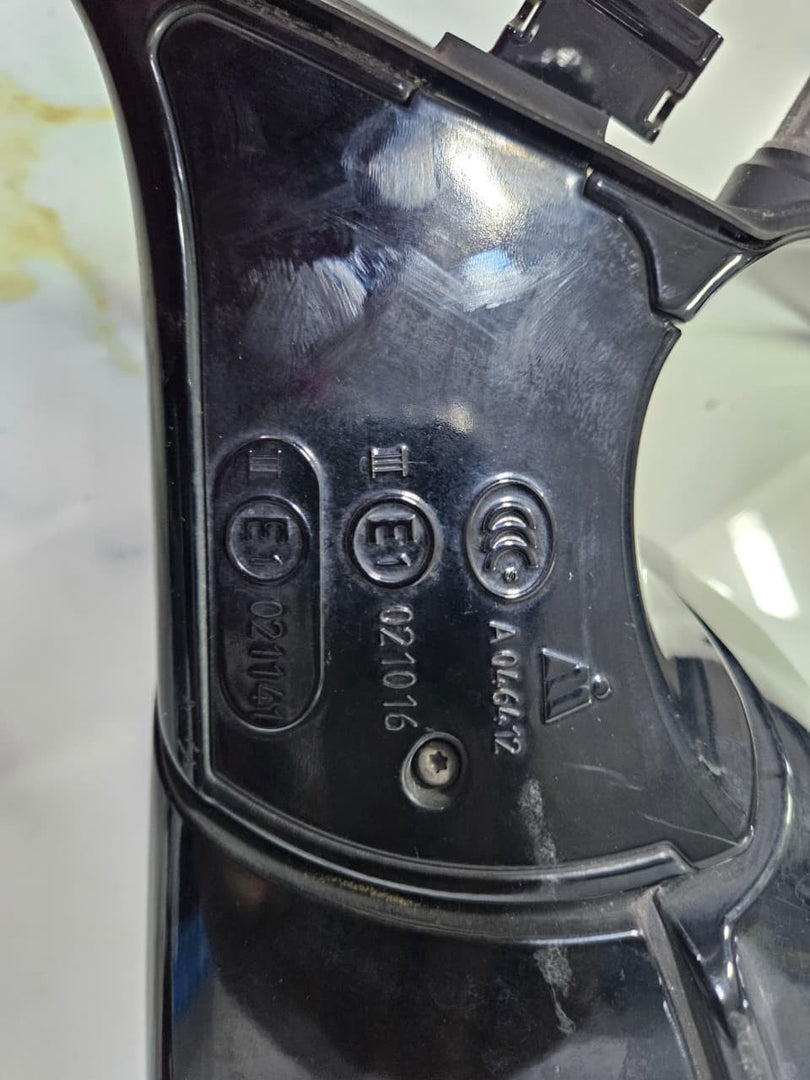 OEM BMW 5 Series F10 LCI Right Side Wing Mirror LCI 021016 A046412 RHD