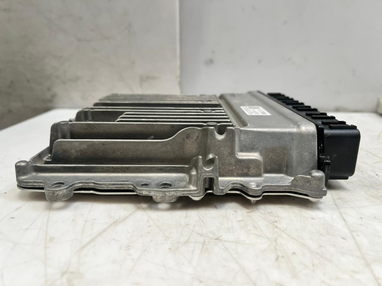 2016 BMW 7' G11 B48X 740e Engine Control Unit ECU COMPLETE SET 8682564 OEM RHD