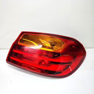 7296098-BMW 4 Series F32 F33 F36 M4 F82 Rear Taillight Rear Right LED