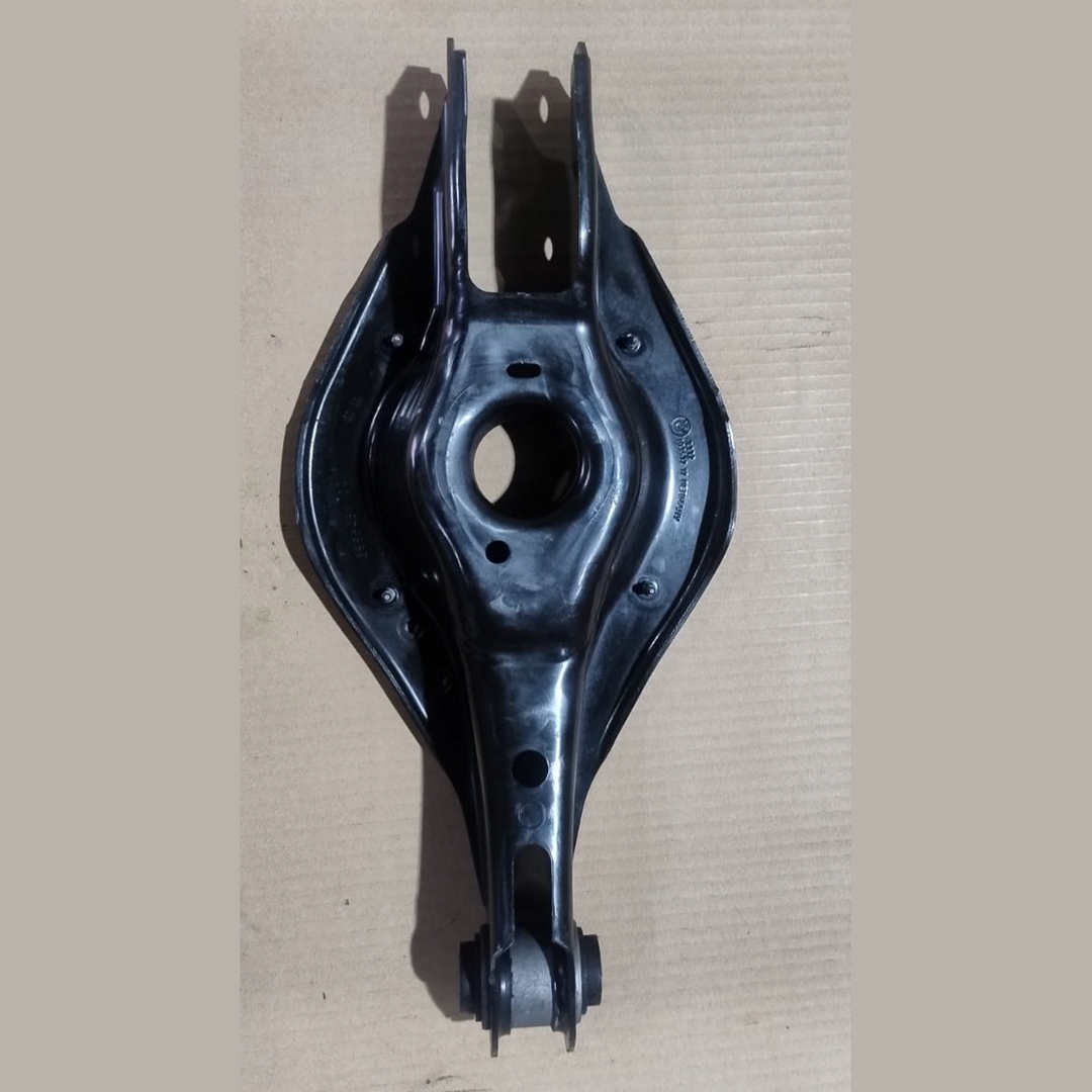 BMW OEM  G20 G21 G22 G23 G26 G29  REAR UPPER CONTROL ARM LEFT -  6886448