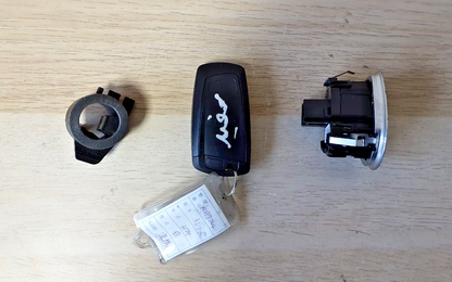 BMW F30 320i N20 ECU DME Kit FEM CAS Key OEM 8606306 Engine Control Unit