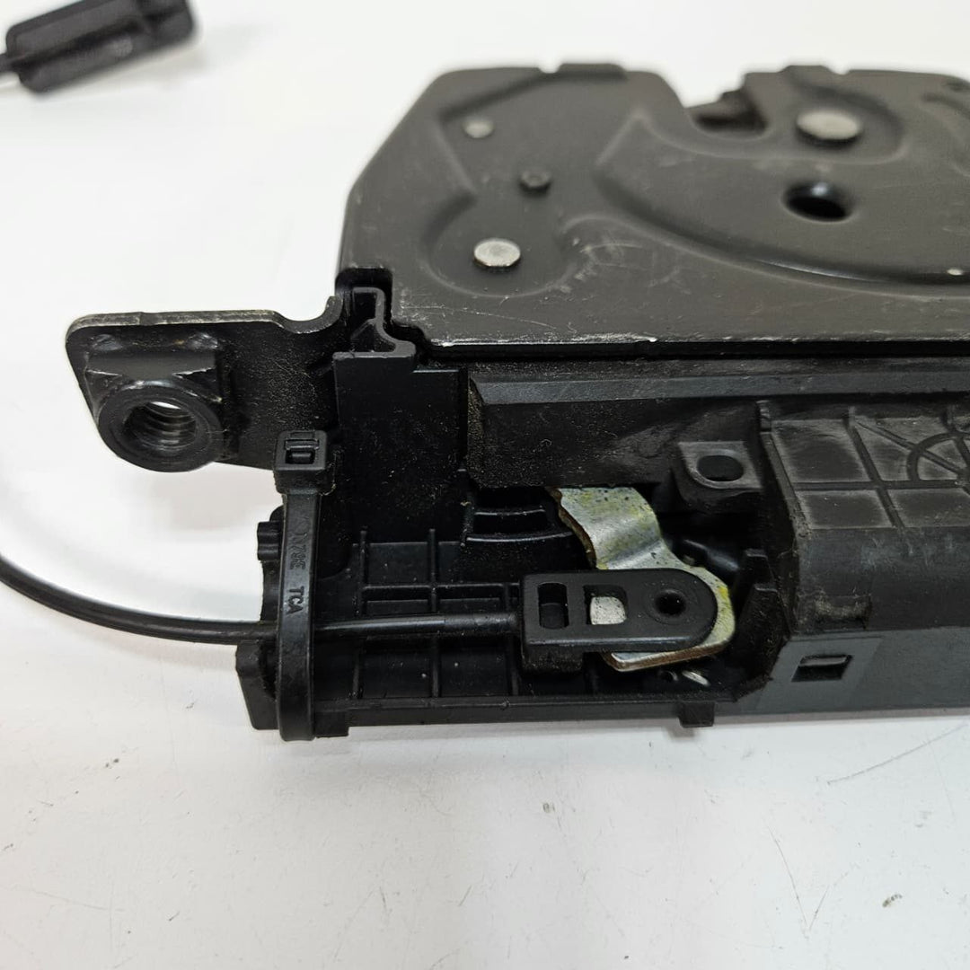 2010-2015 BMW X1 E84 Trunk Lid Latch 7200511 USED