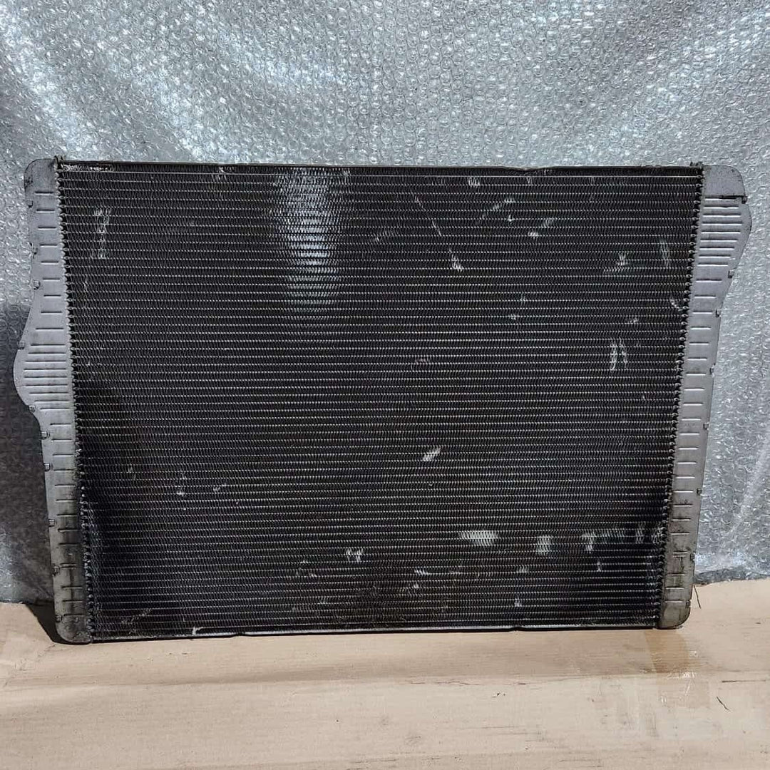 2011-2012 BMW 528i Radiator 7612954 F02 and F10