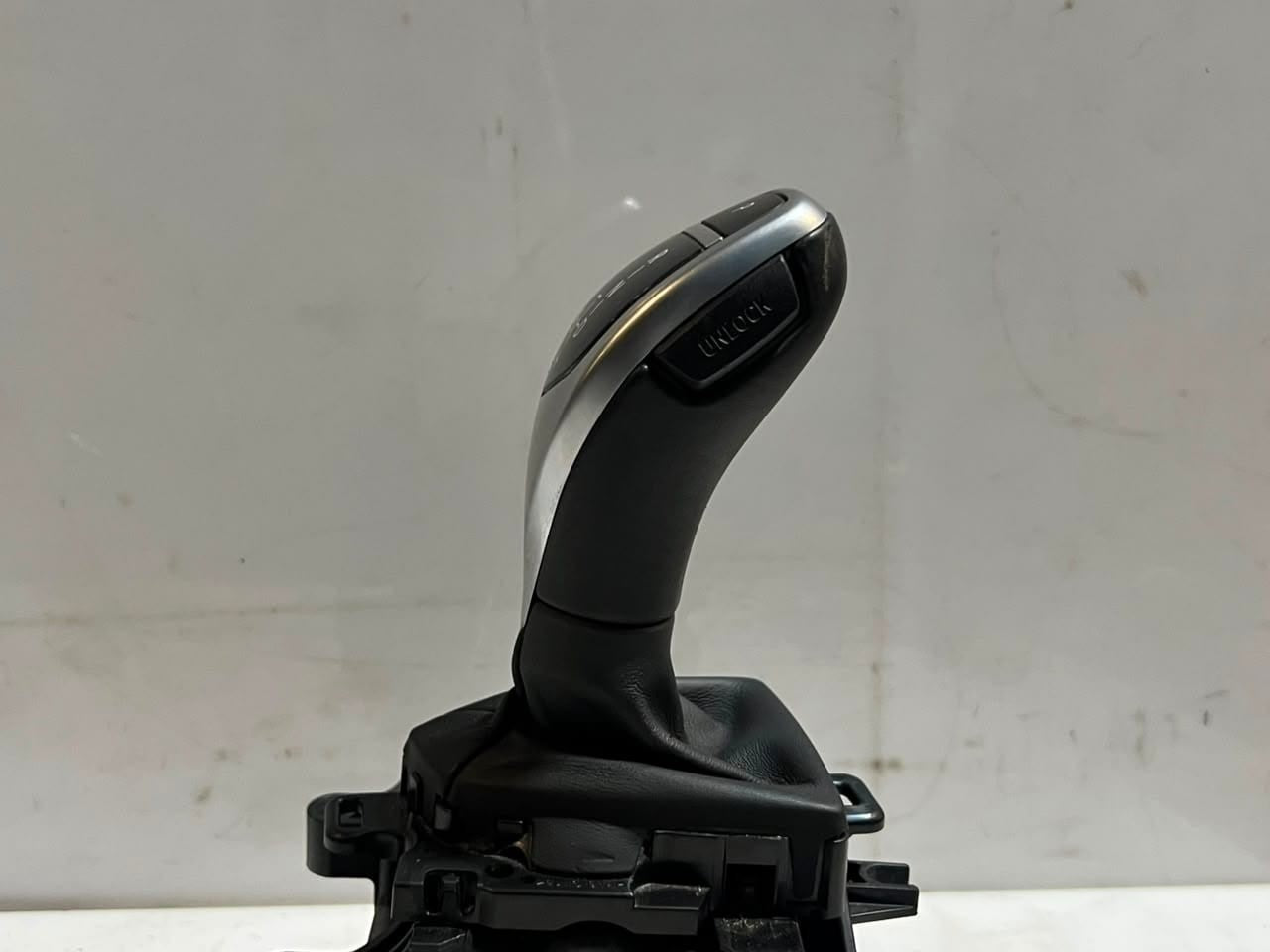 BMW X1 E84 1 Series F20 F21 4 Series F32 F33 Gear Shifter/Selector 9296899 OEM