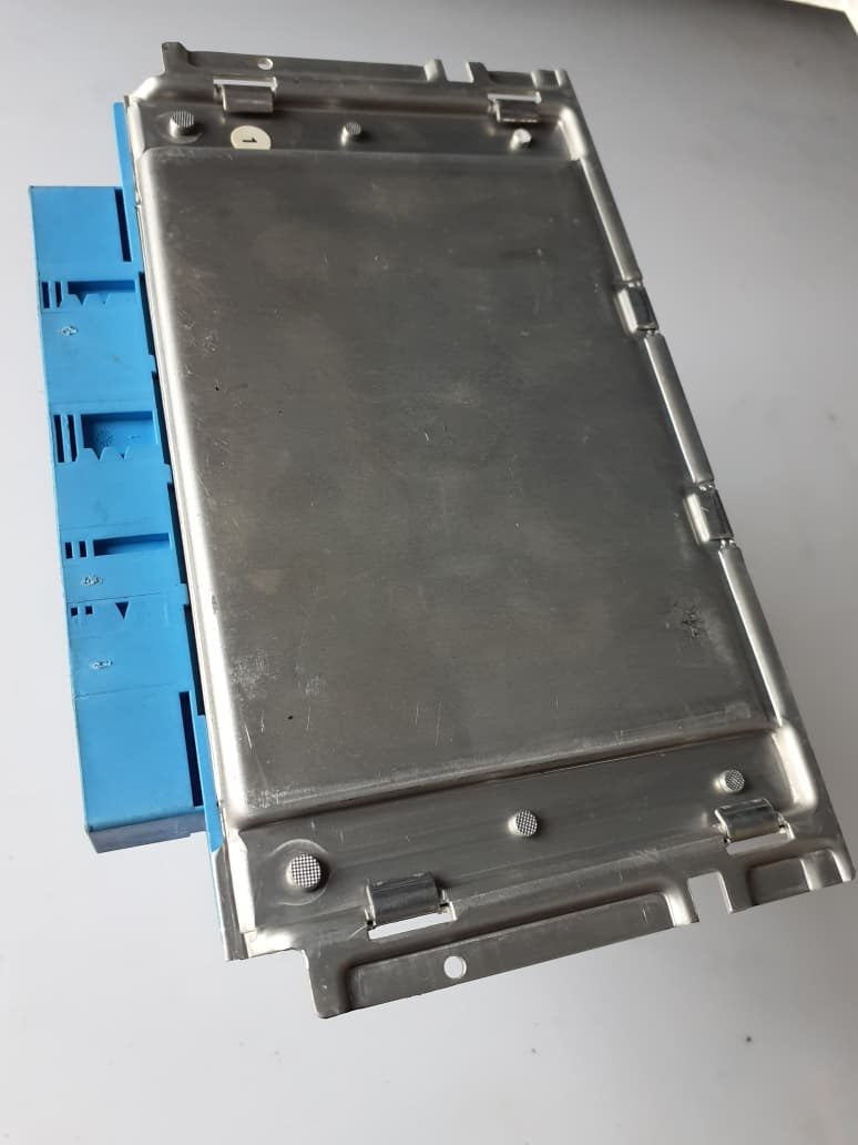 1999-2001 BMW 540i Transmission Control Module 7506450 540i and 740i 1999-2001