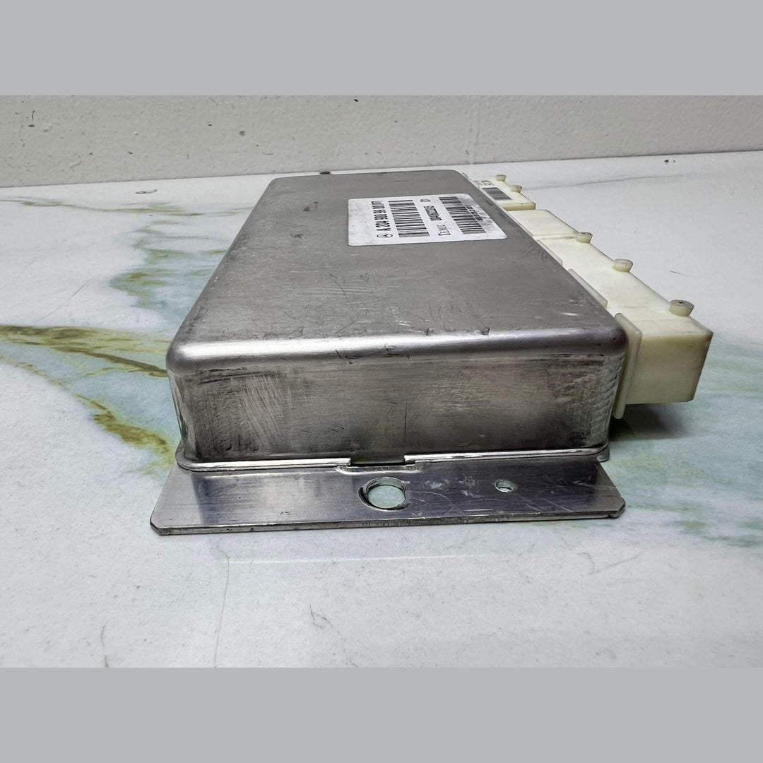 Mercedes Suspension Control Module A2049009900 E-Class W207 W204 C-Class C300