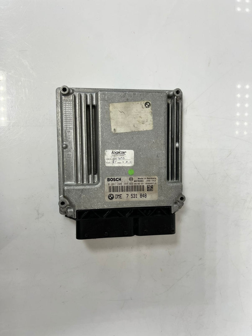 BMW 3 Series E46 0261 208 388  Engine Control Unit ECU DME 7531848 OEM