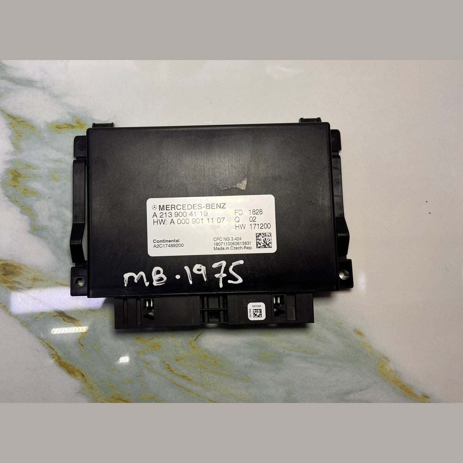 Mercedes-Benz Gearbox Control Unit A 213 9004119 W213 E-Class