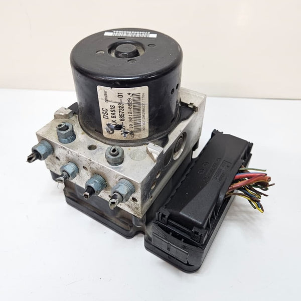2012 BMW 3 Series F30 328i Abs Anti-Lock Brake Pump Control Module Unit 6857324