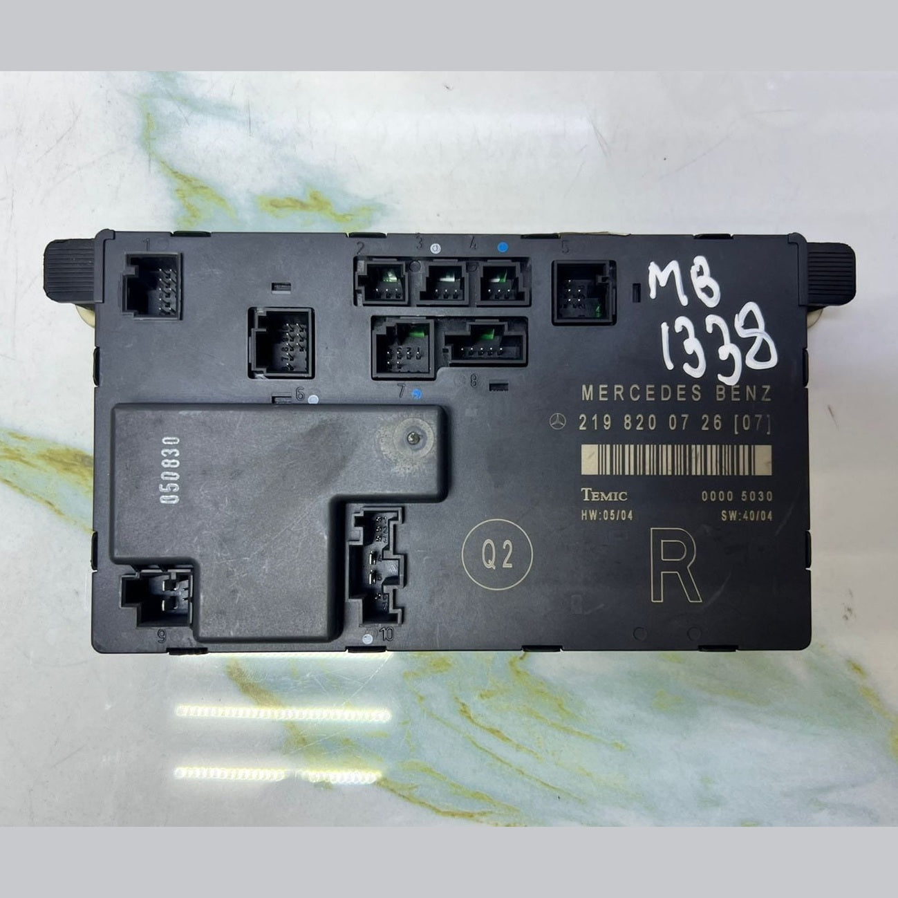 2006-2011 Mercedes-Benz CLS500 Front Door Control Module A2198200726 W219 CLS