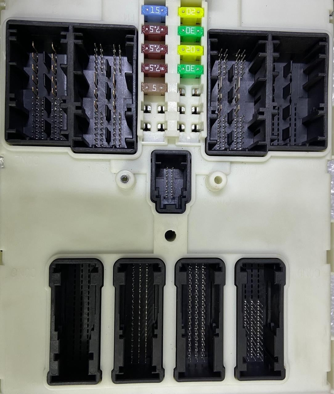 OEM BMW F20 F30 N47 ENGINE CONTROL UNIT DDE ECU SET 8574094 BOSCH
