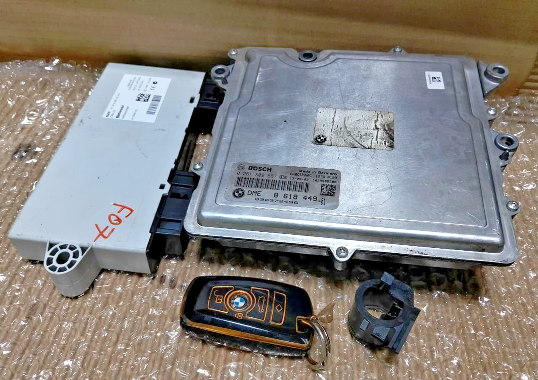 BMW F07 GT 3.0 N55B30A 2012 GASOLINE ENGINE CONTROL UNIT  ECU SET+KEY - 8618499