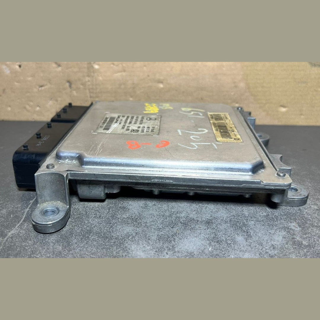 14-18 Mercedes W205 C-Class Engine Control Module Unit ECM ECU A651 9005203 OEM