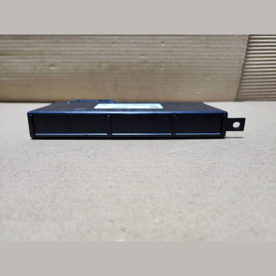 2011-2017 BMW X3 Central Gateway Control Module 9354758. X3.X4