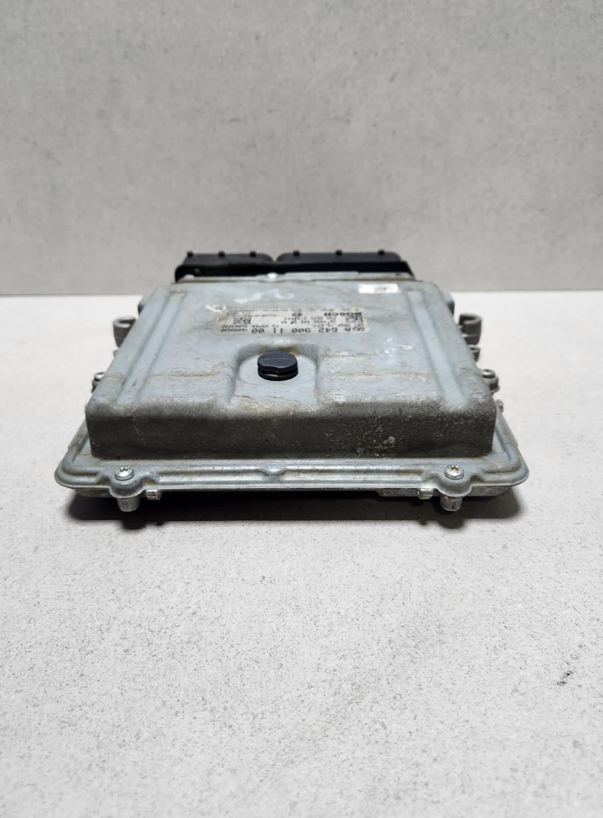 2010-2016 Mercedes-Benz E350 Engine Control Unit A6429001100