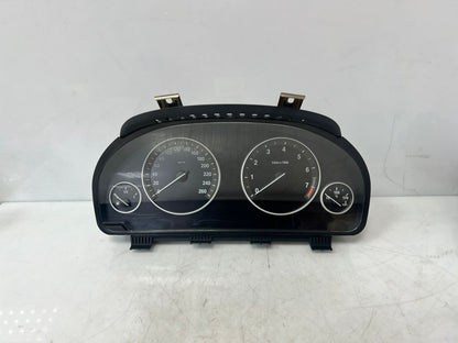 2011 BMW 528i 550i F10 SPEEDOMETER Instrument Cluster 9249338 OEM