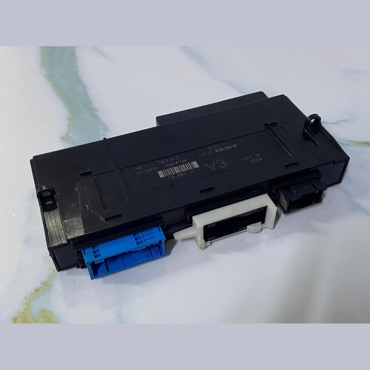 OEM BMW 5 6 series F06 F10 F12 ECU JUNCTION BOX FOR ELECTRONICS 9284283