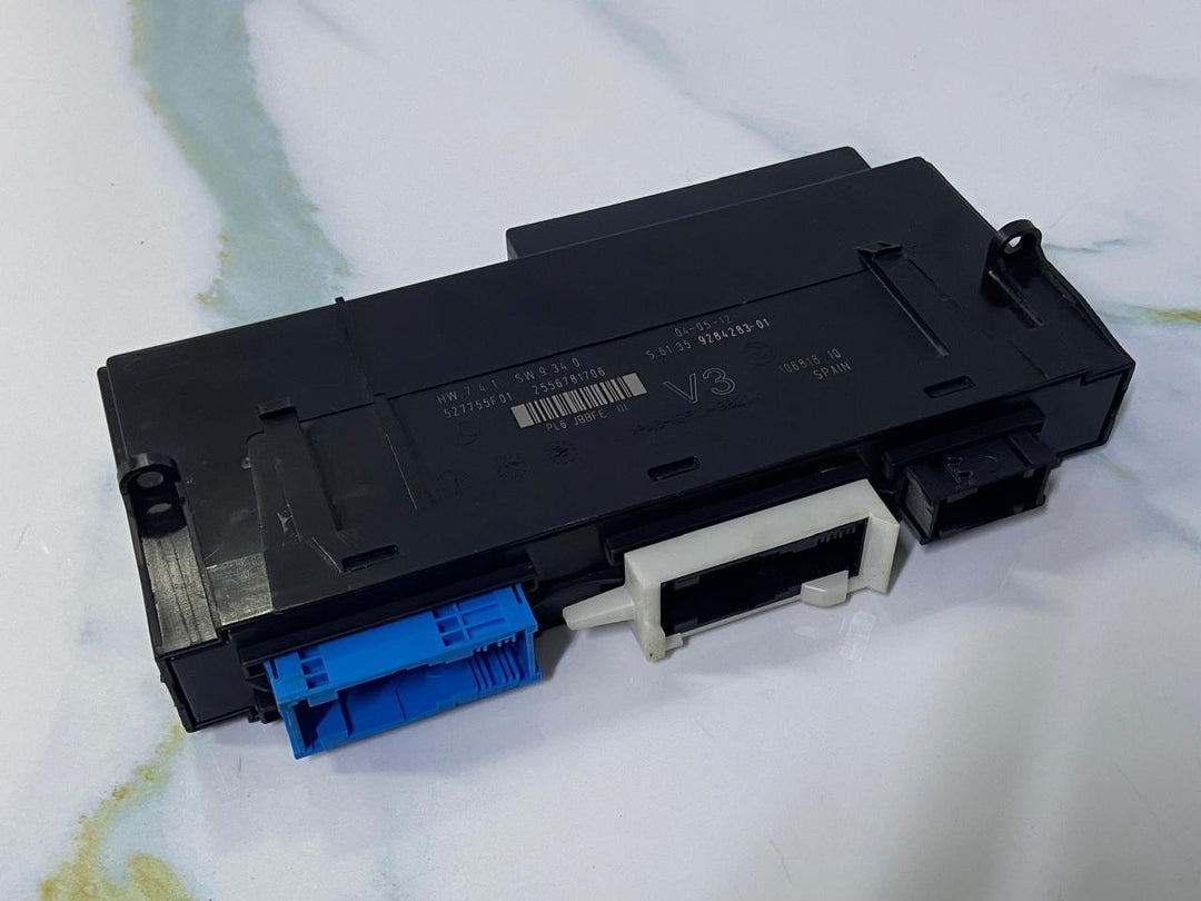 OEM BMW 5 6 series F06 F10 F12 ECU JUNCTION BOX FOR ELECTRONICS 9284283