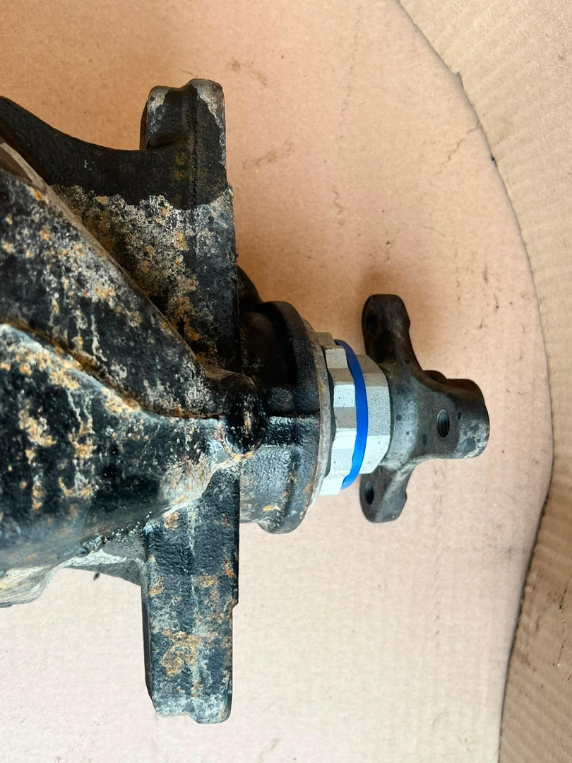 2011-2016 BMW 328i F30 328i AWD Rear AXLE Differential 7612166 RATIO = 3.15