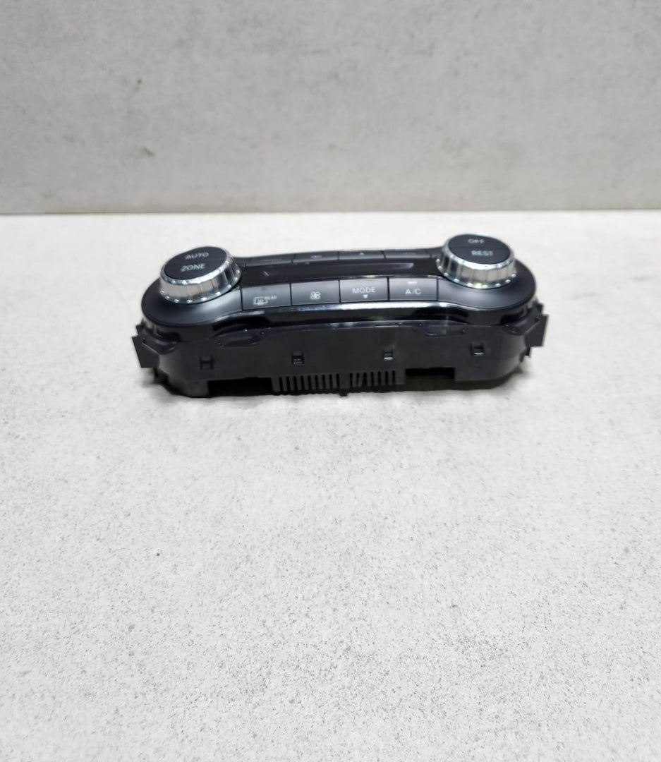 2015 Mercedes-Benz CLA180 Climate Control Panel A2469000715