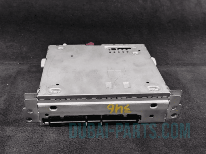 BMW 1 F20 2 F22 3 F30  L7 ENTRY STEREO REACEIVER  CD PLAYER HEAD UNIT - 9335346