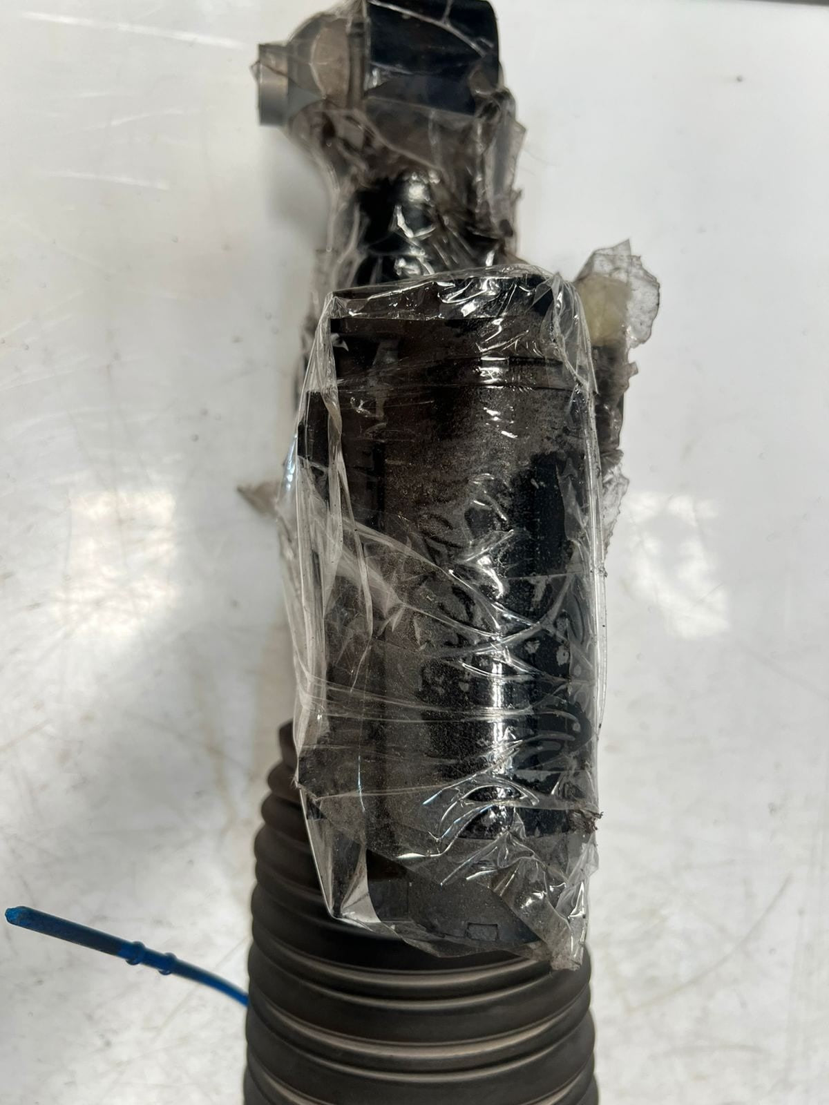2016-2019 BMW 750i 7' G11 G12 730Li 740Li 740Le Air Suspension Strut 7915954 OEM