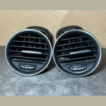 Bild in die Galerieansicht laden, 12-14 Mercedes W204 C300 C250 Front Dashboard Left  Right Heater A/C Air Vent
