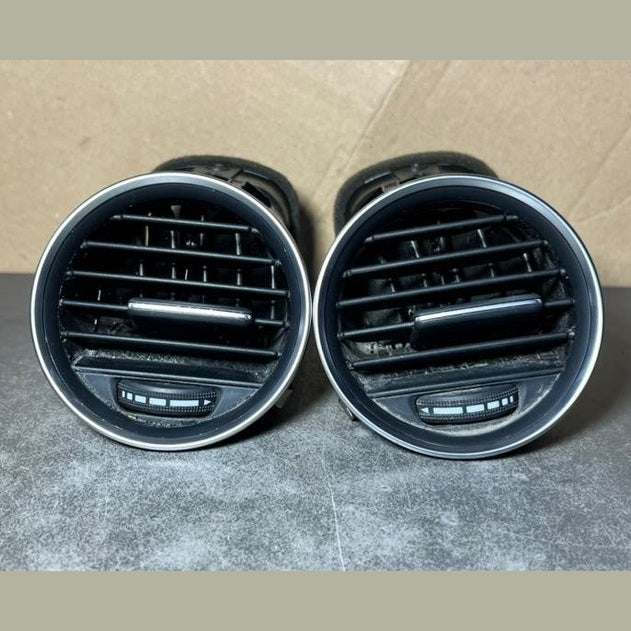 12-14 Mercedes W204 C300 C250 Front Dashboard Left  Right Heater A/C Air Vent