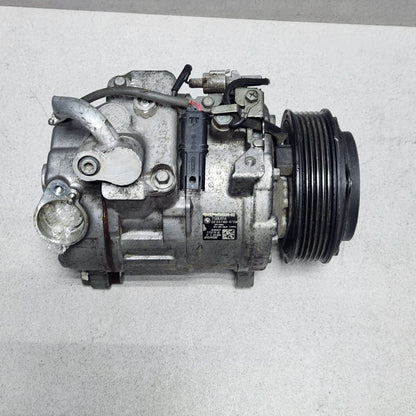 2014-2016 BMW 228i Air Conditioning Compressor 9330825 2 Series F22 F23