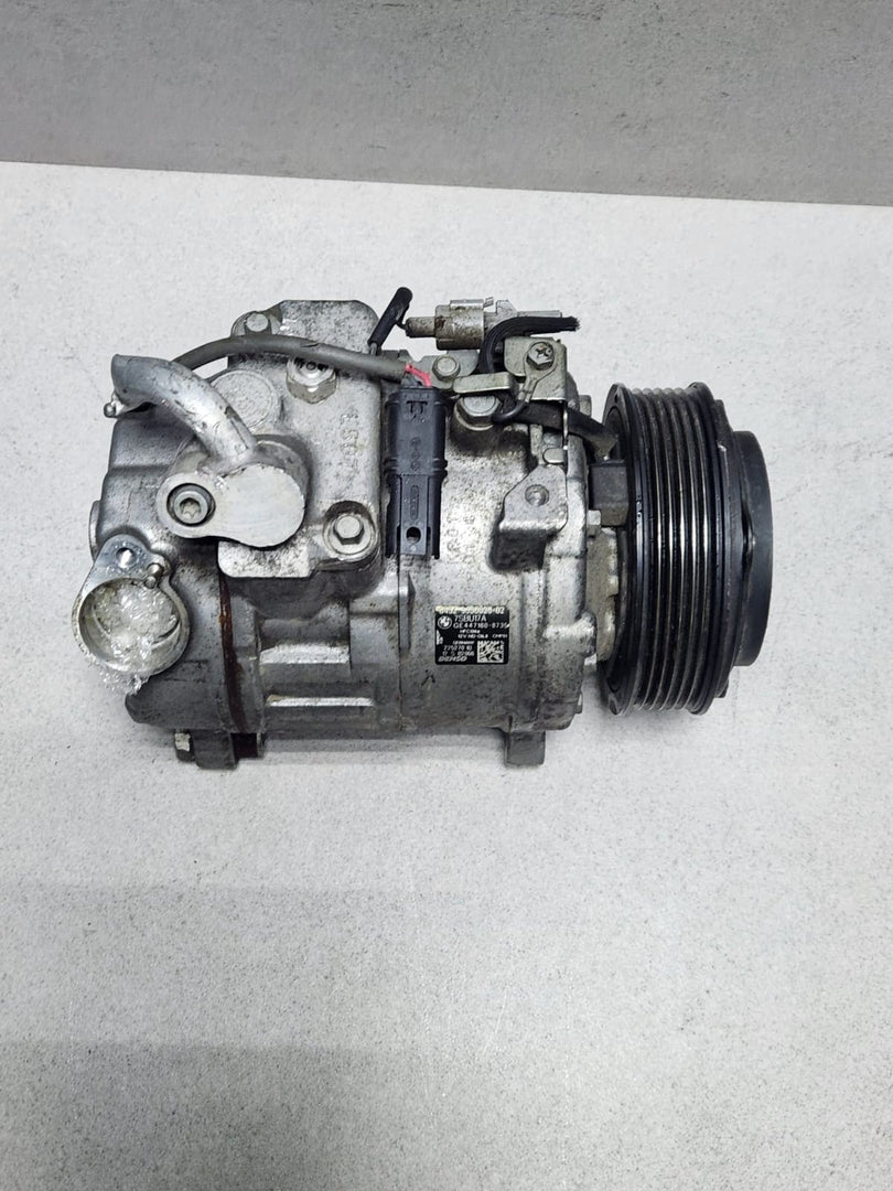 2014-2016 BMW 228i Air Conditioning Compressor 9330825 2 Series F22 F23