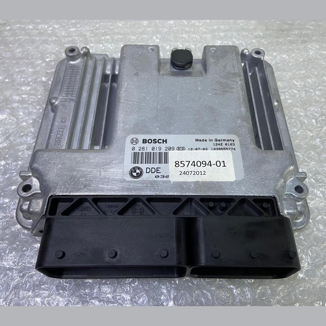 OEM BMW F20 F30 N47 ENGINE CONTROL UNIT DDE ECU SET 8574094 BOSCH