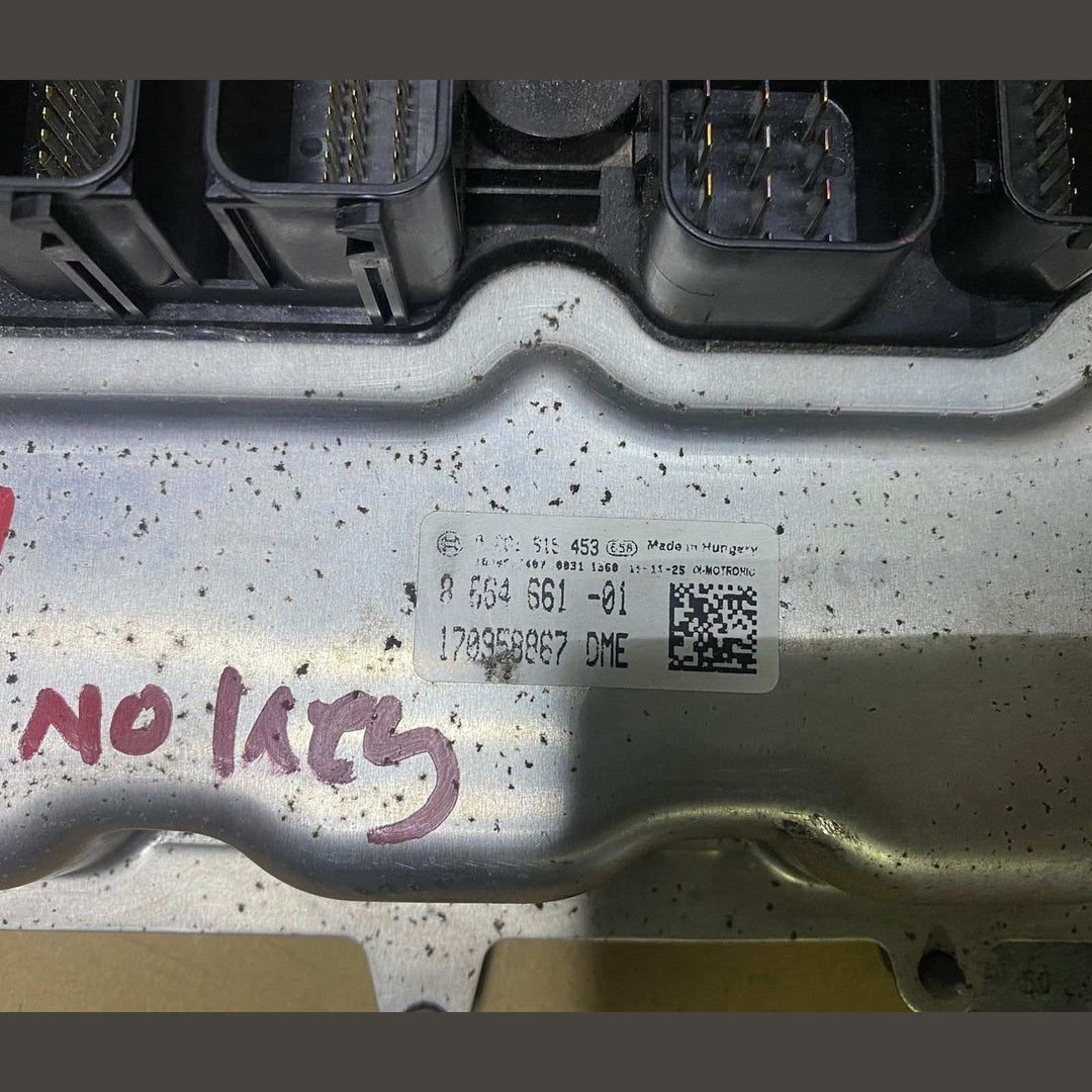 2014-2016 BMW 220i Engine Control Unit 8664661 BMW F23 F30 F32 220i 320i 420i N2