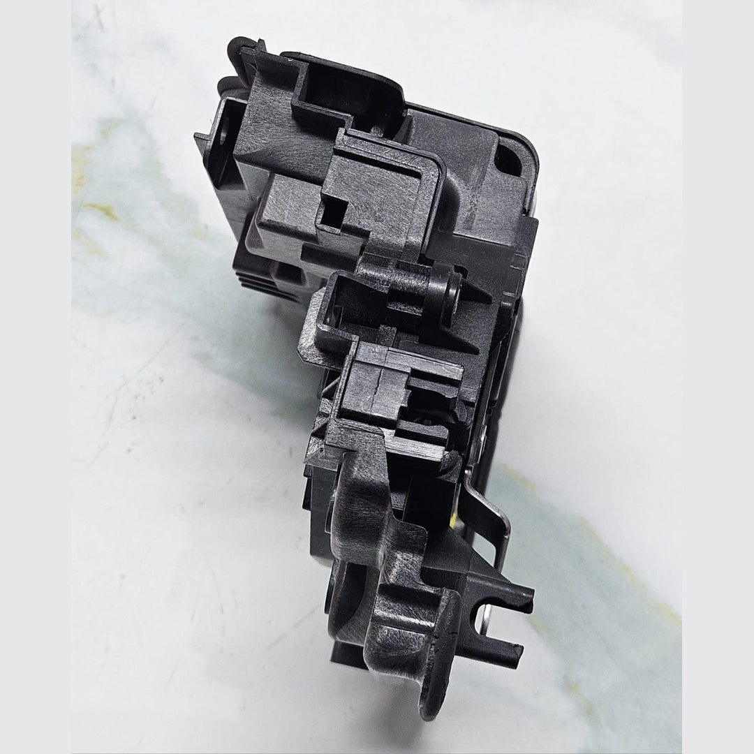 BMW X1 2018 F48 NSF PASSENGER SIDE FRONT DOOR LOCK MECHANISM 7281937