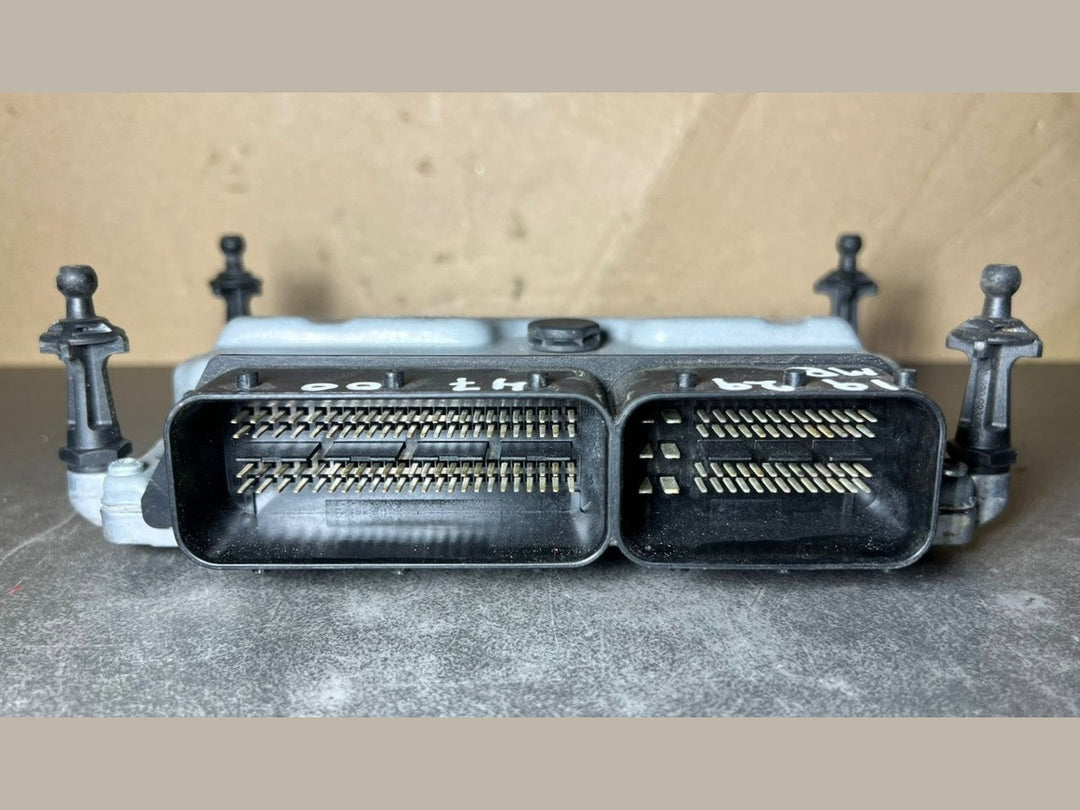 10-14 Mercedes W212 E-Class Engine Control Module Unit ECM ECU A272 9004700 OEM