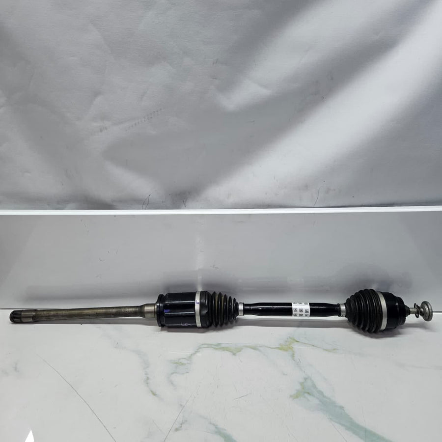 2023 BMW XM G09 S68 4.4 V8 Front Right Driveshaft 5A2E808 TEST DRIVE SHAFT 30KM