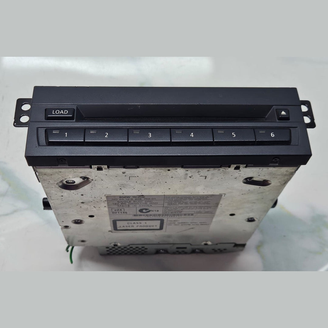 2006-2010 BMW X5 E70 and X6 E71 Cd Changer 9209758 OEM