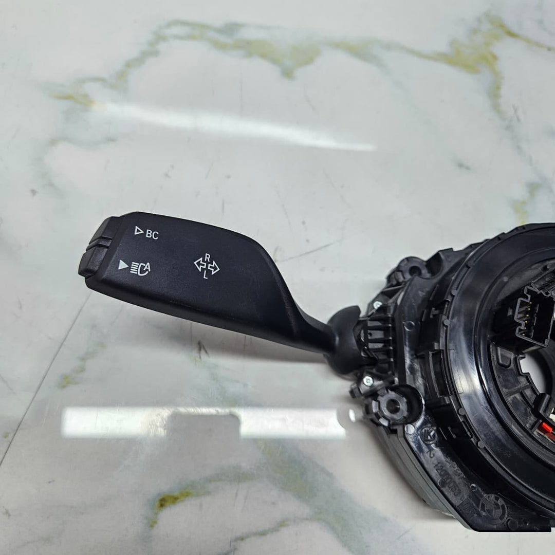 2017 BMW X3 G30 G31 G01 G05 G06 G07 G08 Steering Column Switch 5A32039