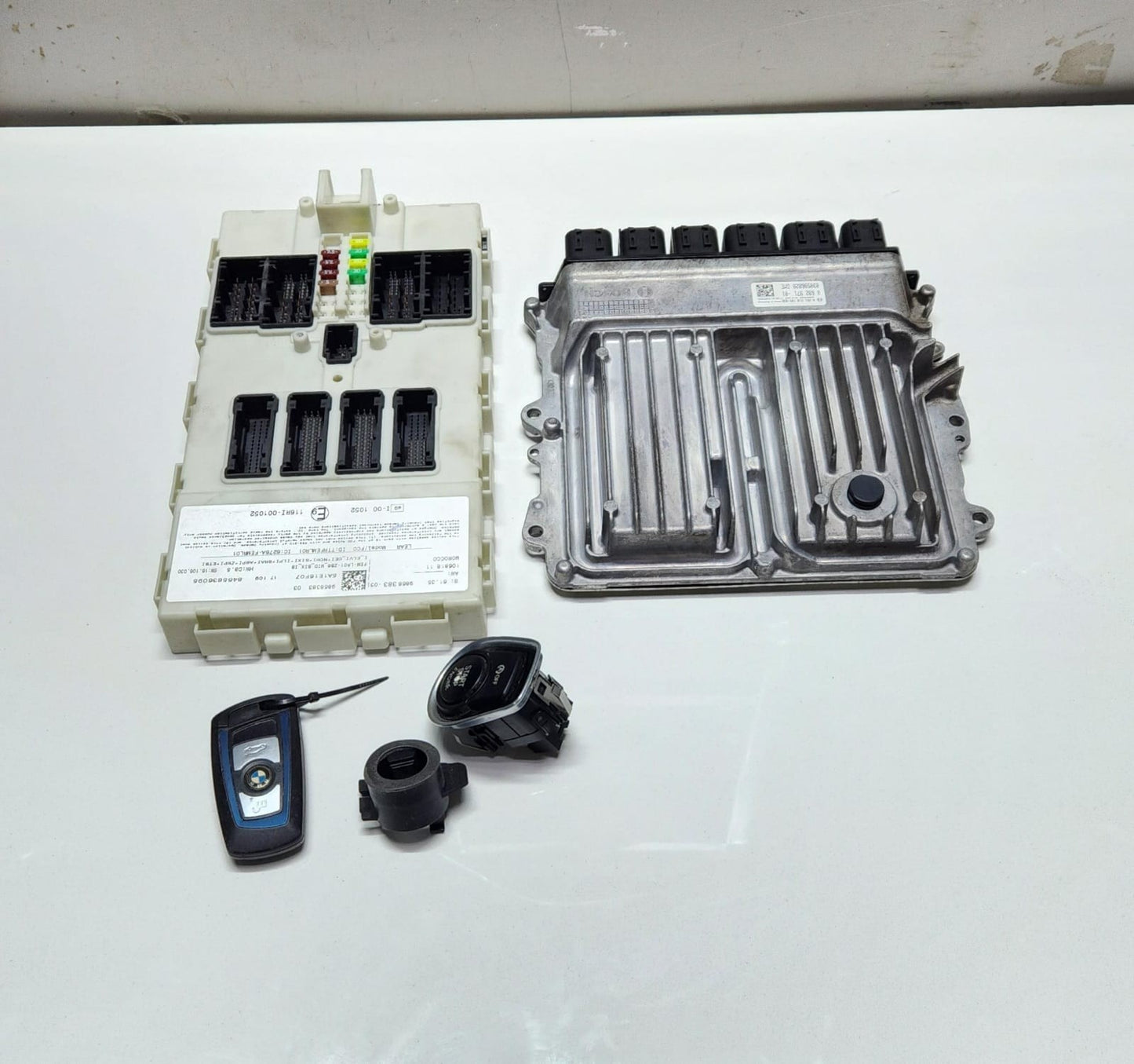 2017-2020 BMW 120i Engine Control Unit ECU 8692971 220i 230i 320i 330i 420i OEM