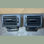 08-10 Mercedes W204 Class Front Dashboard Left  Right Heater A/C Air Vent