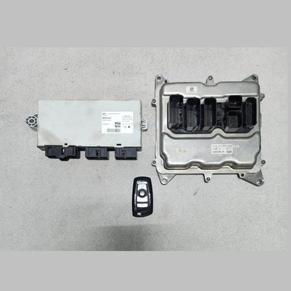 2014 BMW 320i 2014 F30 N20 Engine Control Unit DME ECU Set 8626172 OEM