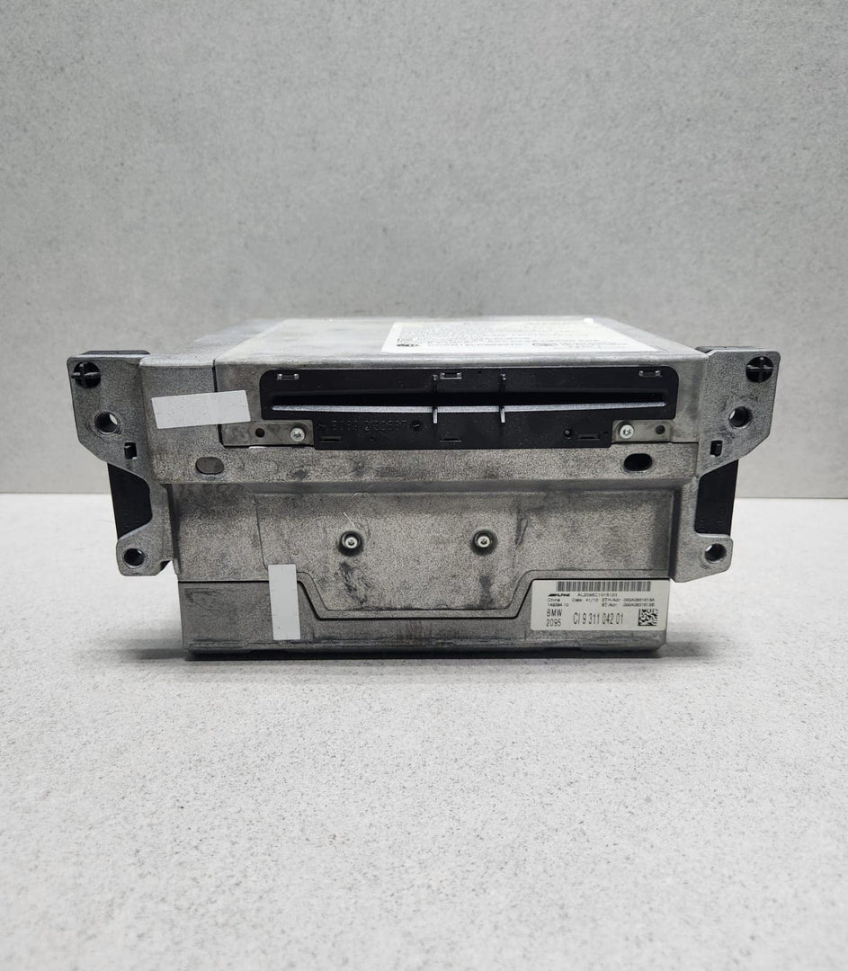 BMW Head Unit Radio Navigation 9311042 F30 F31 F25 and F07 