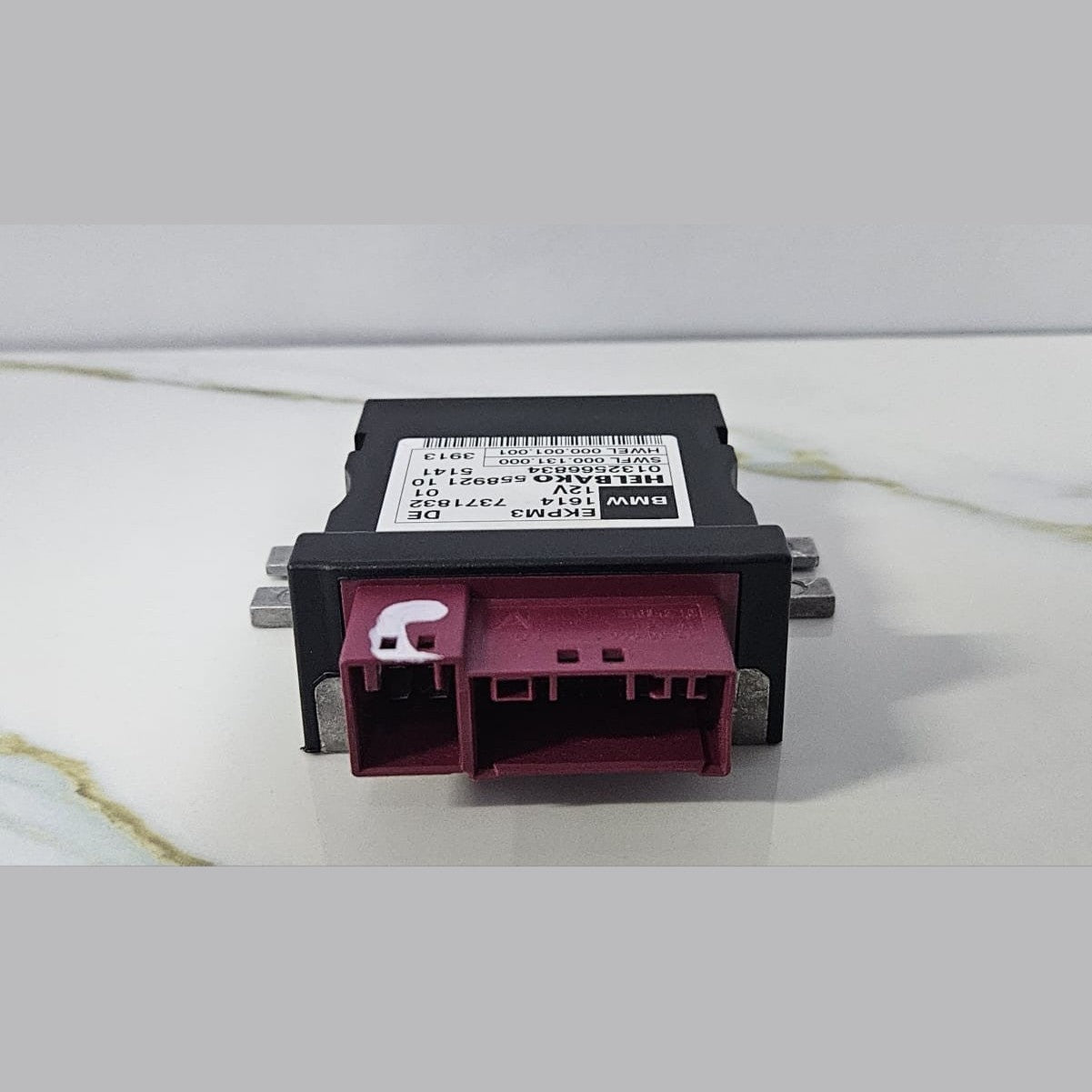OEM 09-15 BMW F01 F02 740i N55 Helbako EKPM3 Fuel Pump Control Module 7371832