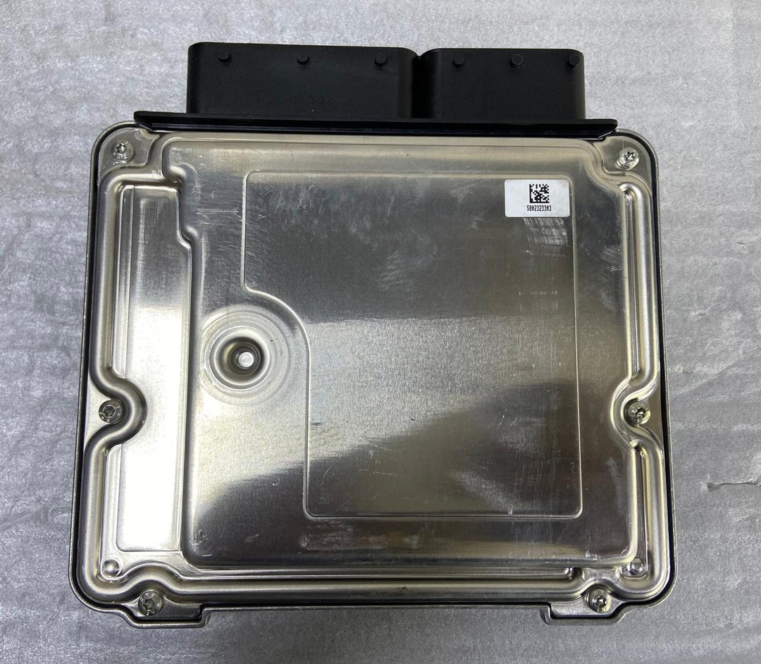 OEM BMW F25 N47 Engine Control Unit ECU DDE 8596358 ECU SET BOSCH